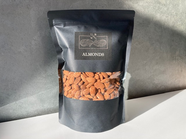 Mandle hnedé raw Grécko 700g 